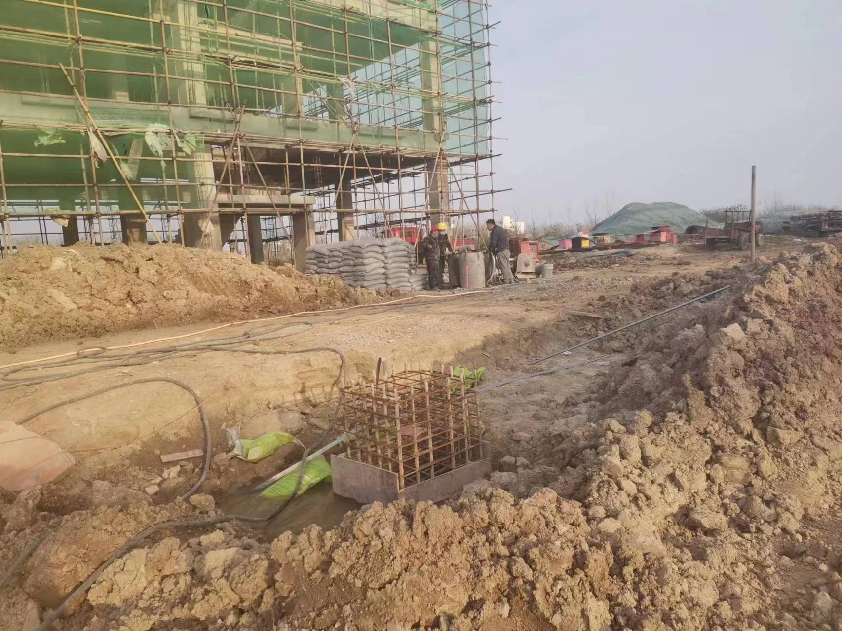 定襄当桥梁出现裂缝的时候应该及时加固修补